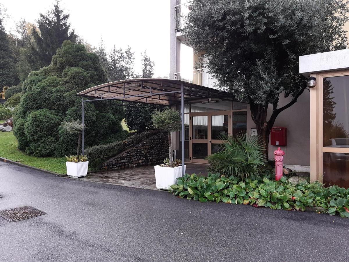 Ev 37 Apartamento Germignaga Exterior foto